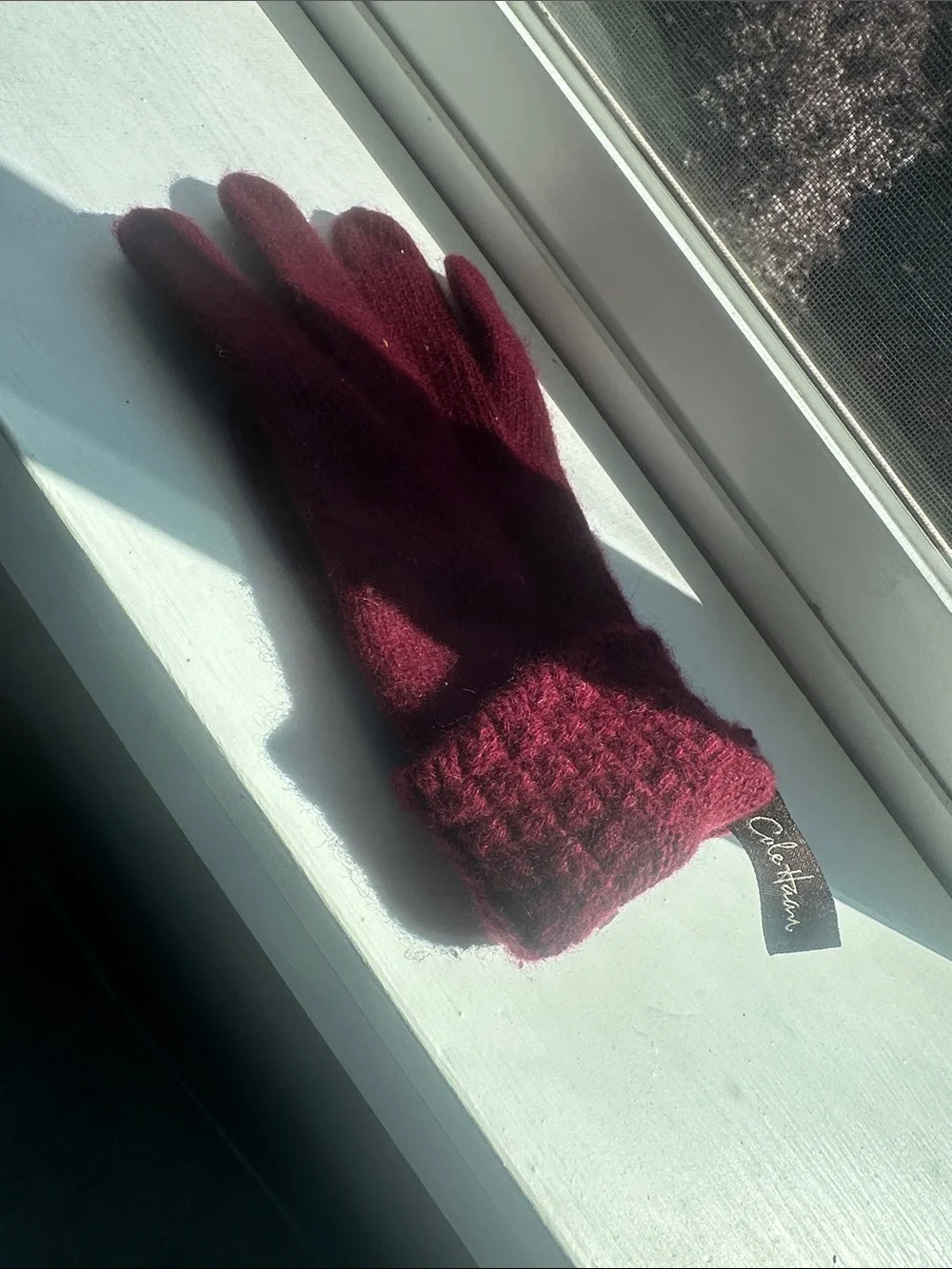Cole Haan Women's Burgundy Knit Gloves
